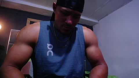 adam_fit19cm online show from June 5, 2:34 pm
