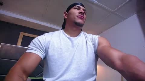 adam_fit19cm online show from June 6, 2:33 pm