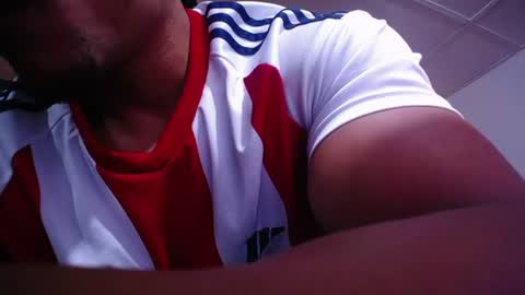 adam_fit19cm online show from June 9, 2:17 pm