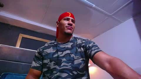 adam_fit19cm online show from July 14, 2:23 pm
