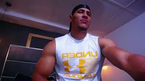 adam_fit19cm online show from July 22, 2:31 pm