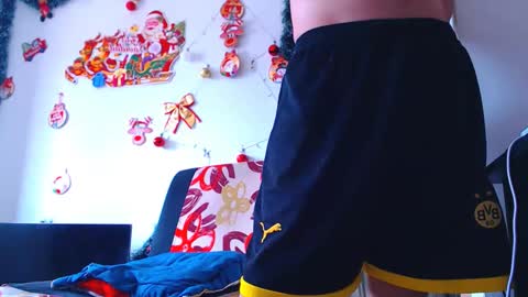 adam hot11 online show from December 27, 6:53 pm