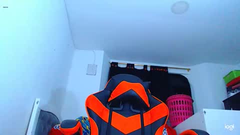 adam hot11 online show from November 24, 2:11 am