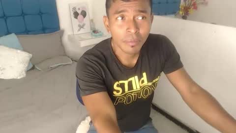 adam_morgan2 online show from November 9, 2:10 am