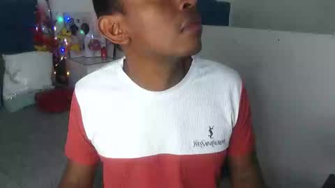 adam_morgan2 online show from November 30, 8:29 am