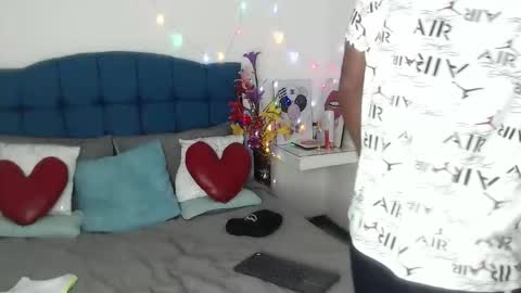 adam_morgan2 online show from December 2, 4:29 am