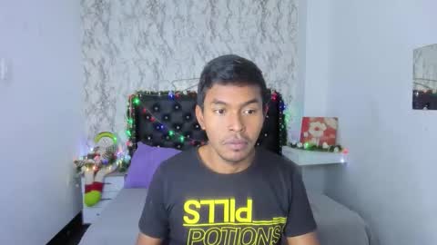 adam_morgan2 online show from December 16, 4:34 pm