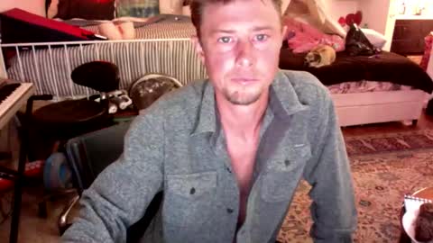 Adam online show from April 27, 4:43 am