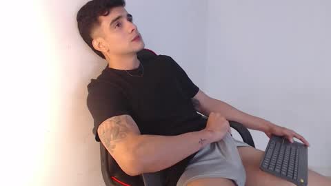 Hello guys excuse my absence I will be absent for several days for health reasons I hope you understand thank you very much. online show from October 28, 5:44 am