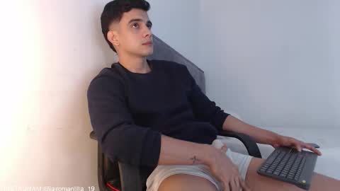 Hello guys excuse my absence I will be absent for several days for health reasons I hope you understand thank you very much. online show from December 15, 12:26 am