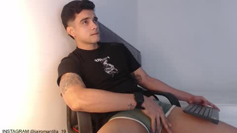 Hello guys excuse my absence I will be absent for several days for health reasons I hope you understand thank you very much. online show from December 16, 5:12 am