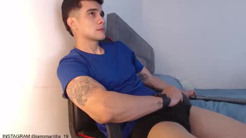 Hello guys excuse my absence I will be absent for several days for health reasons I hope you understand thank you very much. online show from February 5, 4:39 am