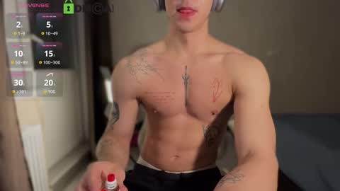 Snapshot of adampolerno chatting on March 13, 11:55 pm Hi Im Adam Glad to see u here 3 And its my first day online show from March 13, 11:55 pm