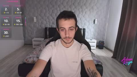 Snapshot of adamrayn chatting on December 5, 10:57 am Adam Rayn online show from December 5, 10:57 am