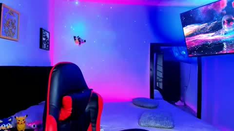 Adams online show from November 26, 11:00 am