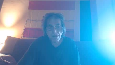 Snapshot of adan51 chatting on May 29, 4:16 pm Adan online show from May 29, 4:16 pm