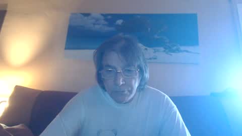 Snapshot of adan51 chatting on July 13, 7:33 am Adan online show from July 13, 7:33 am