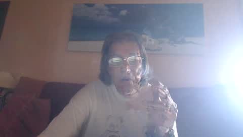 Snapshot of adan51 chatting on July 14, 4:23 pm Adan online show from July 14, 4:23 pm