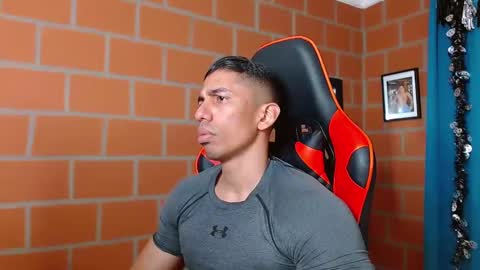 Adan Sin online show from December 24, 12:33 am