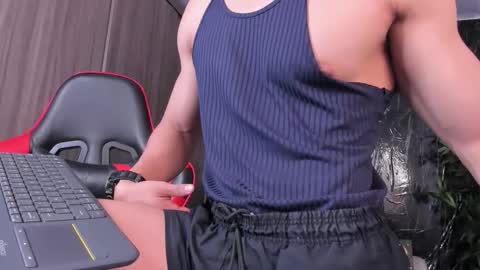 Adan Sin online show from January 7, 5:37 pm