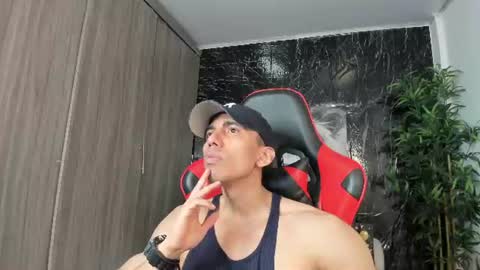 Adan Sin online show from June 27, 3:39 pm