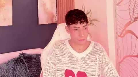 Snapshot of adann_scott chatting on June 10, 1:10 pm Adan online show from June 10, 1:10 pm