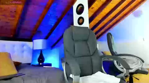 Snapshot of adara_ferrara chatting on March 19, 4:38 am Adara Ferrara online show from March 19, 4:38 am