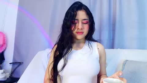  Adara Johnson  online show from November 9, 11:41 am