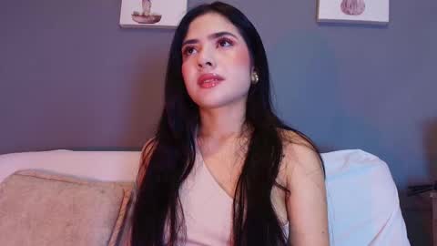  Adara Johnson  online show from March 26, 11:49 am