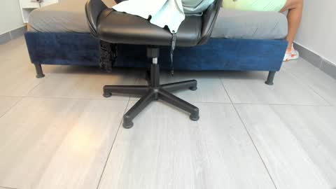 Snapshot of adbel_sady chatting on December 16, 11:33 am adbel sady online show from December 16, 11:33 am