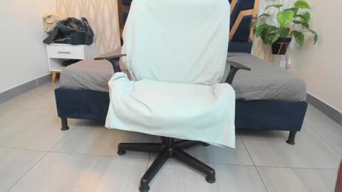 Snapshot of adbel_sady chatting on January 21, 2:26 pm adbel sady online show from January 21, 2:26 pm