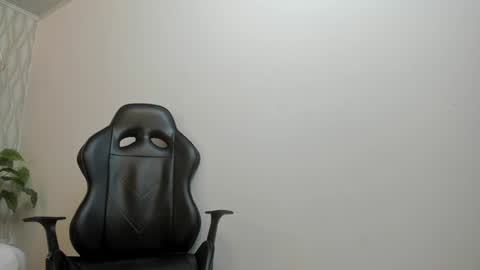 Snapshot of adbel_sady chatting on February 4, 11:16 am adbel sady online show from February 4, 11:16 am