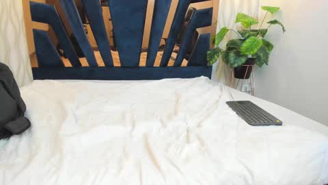 Snapshot of adbel_sady chatting on February 25, 2:11 pm adbel sady online show from February 25, 2:11 pm