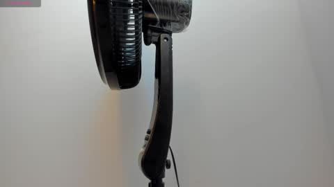 Snapshot of adbel_sady chatting on October 21, 11:11 am adbel sady online show from October 21, 11:11 am