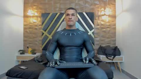 Snapshot of adbel_sady chatting on October 31, 11:44 am adbel sady online show from October 31, 11:44 am