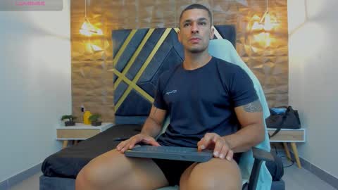 Snapshot of adbel_sady chatting on November 3, 11:22 am adbel sady online show from November 3, 11:22 am