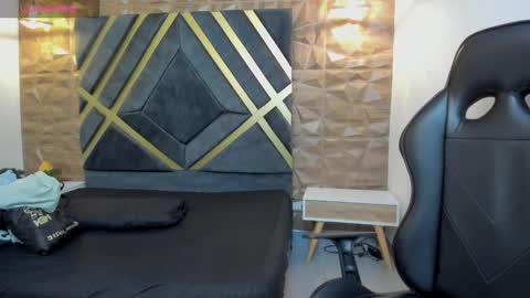 Snapshot of adbel_sady chatting on November 27, 11:12 am adbel sady online show from November 27, 11:12 am