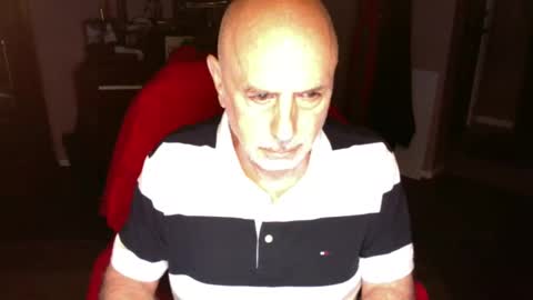 Snapshot of add_me_2 chatting on November 23, 2:22 am add_me_2 online show from November 23, 2:22 am