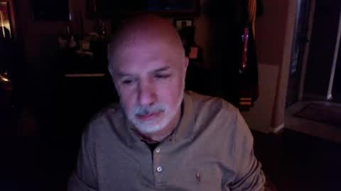 Snapshot of add_me_2 chatting on December 4, 6:34 am add_me_2 online show from December 4, 6:34 am