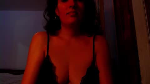 Snapshot of addicted2uts chatting on October 13, 7:58 pm amy online show from October 13, 7:58 pm