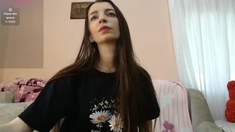Snapshot of addicted_to_you1 chatting on April 3, 7:28 am addicted_to_you1 online show from April 3, 7:28 am