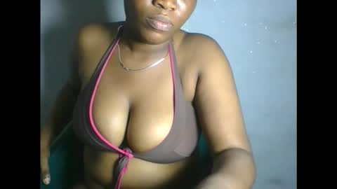 addictivebaby_ online show from October 7, 1:03 am