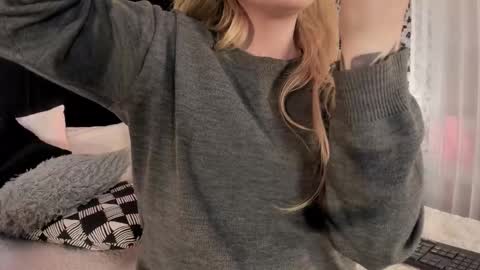 Ade  online show from November 20, 7:57 pm