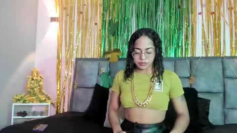 Snapshot of adela_lust chatting on March 17, 4:39 am adela online show from March 17, 4:39 am
