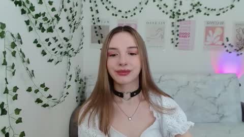 Adele online show from February 22, 11:13 am