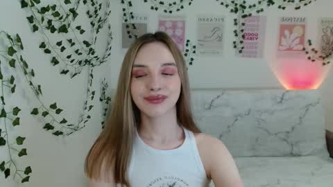 Adele online show from February 23, 3:18 pm