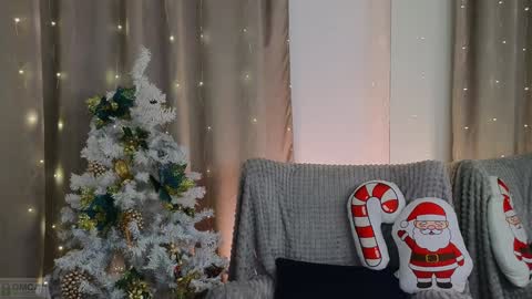 Adele online show from December 15, 12:40 am
