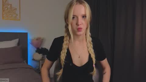 Adele online show from October 16, 9:49 pm