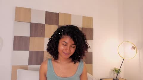 Andrea online show from December 23, 7:52 pm