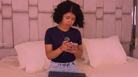 Andrea online show from March 28, 1:11 pm